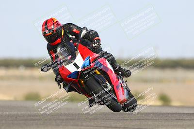 media/Oct-13-2025-Lets Ride (Mon) [[1a1cd08581]]/B Group/1020am (Sweeper)/